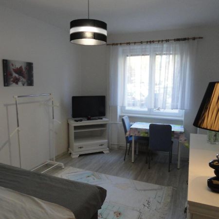Apartman Sluka Йилемнице Экстерьер фото