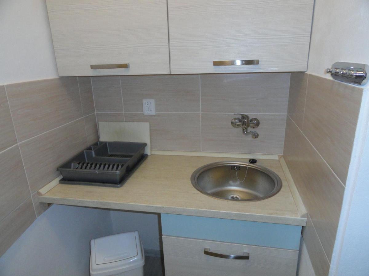 Apartman Sluka Йилемнице Экстерьер фото